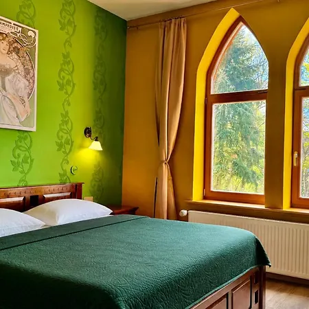 Schlossberg Otel